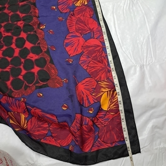 PIERRE Cardin Scarf - Picture 7 of 8